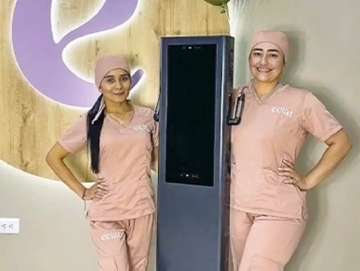 Glow Medicina Avanzada mit Visbody-Scanner